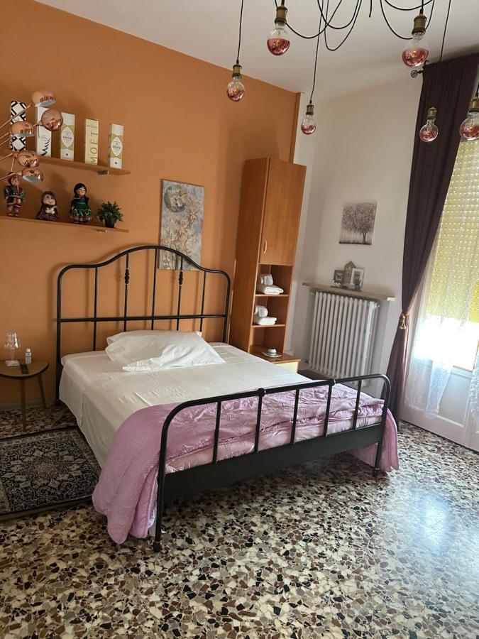 パルマLa Casa Di Jenniferアパートメント エクステリア 写真